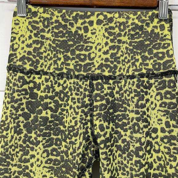 ONA By Yoon Chung Womens XS Neon Cheetah Activewear Leggings 25" Workout - Picture 4 of 11